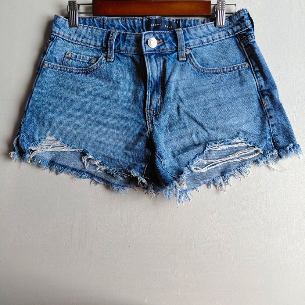 Aeropostale Womens Y2K Distressed Denim Shorts Size 2 Medium Wash Frayed Cut Off